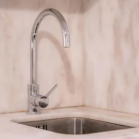 Taipas Tranquility: Cozy T0 By Lovelystay Daire Porto