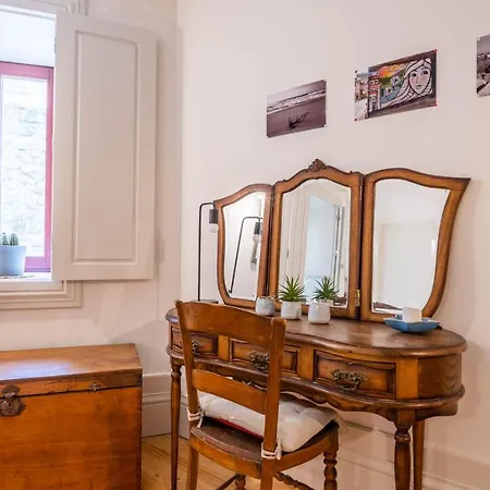 Taipas Tranquility: Cozy T0 By Lovelystay * Porto